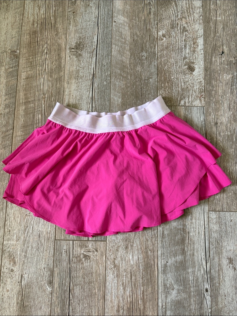 Lululemon hot pink tennis skort white band flowy skirt Sz 10 reg length